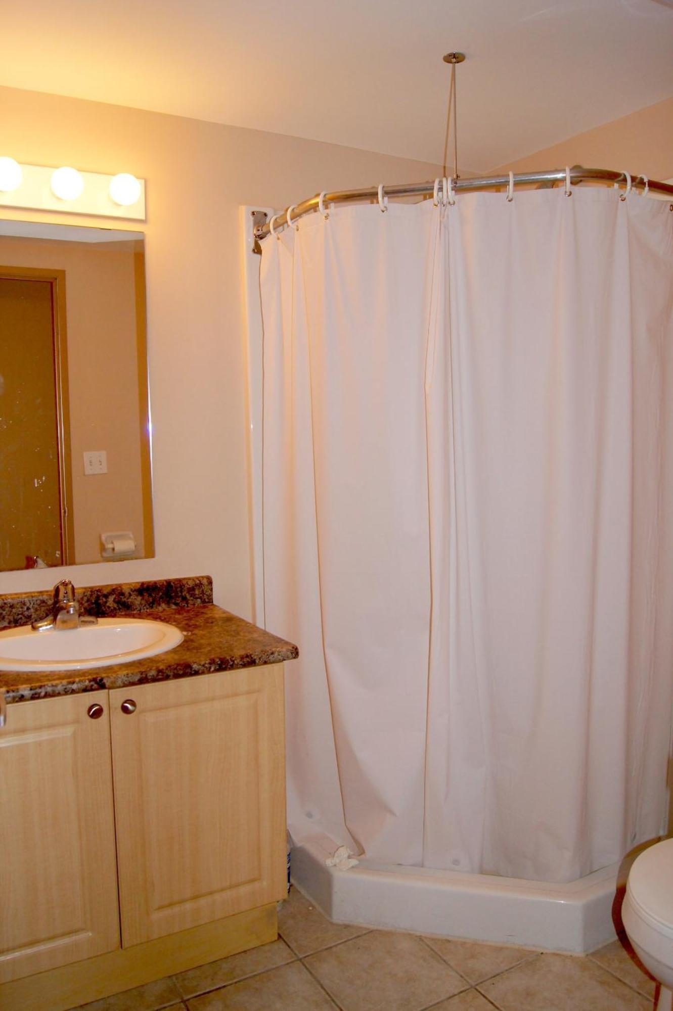 Hotel Laurier - Apartment Style Residence Γουότερλου Εξωτερικό φωτογραφία